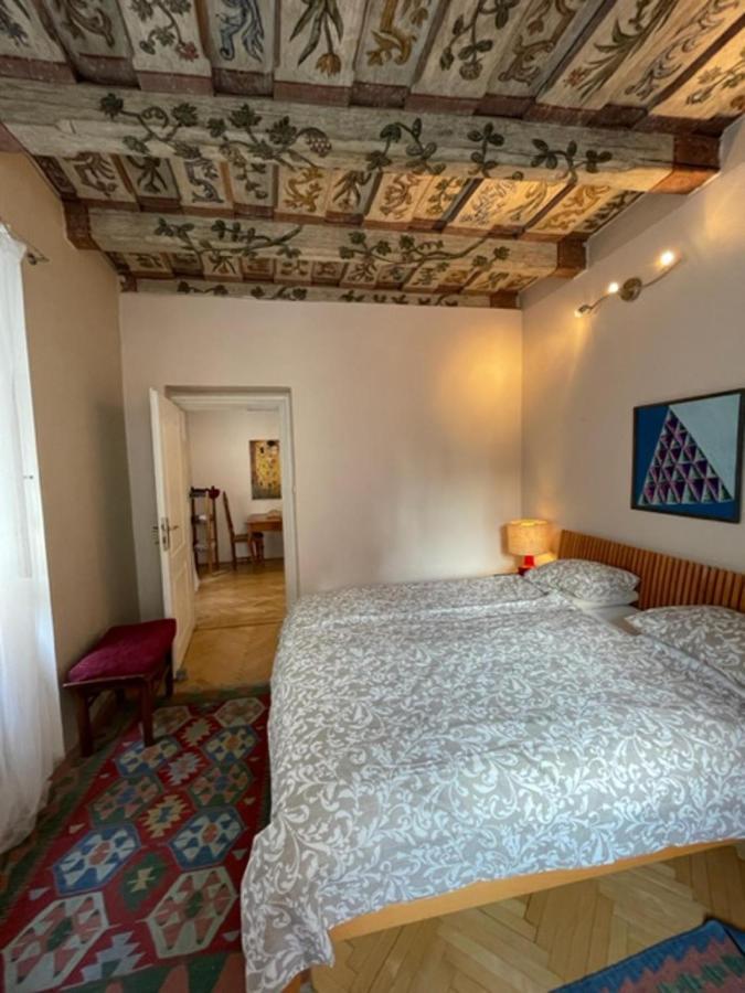 Lägenhet Cool Historical 1 Bedroom In Mala Strana Prag